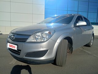 2011 Opel Astra H Рестайлинг, серый, 355000 рублей, вид 1