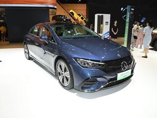 2026 Mercedes-Benz EQE 500, синий, 6200000 рублей, вид 3