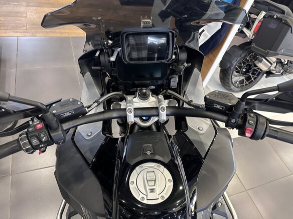 2021 BMW R 1250 GS Adventure, чёрный, 1990000 рублей - вид 3