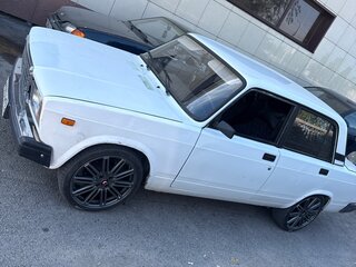 2010 Lada (ВАЗ) 2107, белый, 195000 рублей, вид 2