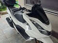 2022 Honda PCX 125, белый - вид 1