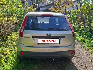 2007 Ford Fiesta Mk5, серебристый, 500000 рублей, вид 3