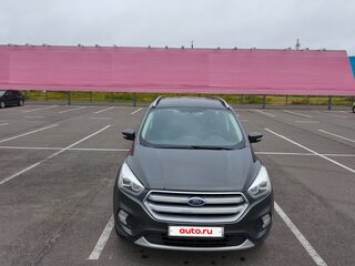 2017 Ford Kuga II Рестайлинг, серый, 1750000 рублей, вид 2