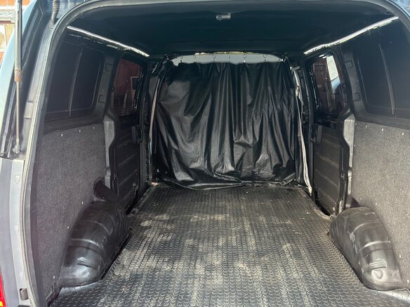 2008 Hyundai Grand Starex I, чёрный, 635000 рублей - вид 12