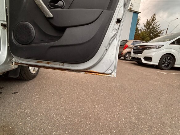 2014 Renault Logan II, серебристый, 800000 рублей - вид 18