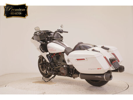 2024 Harley-Davidson CVO Road Glide ST, белый, 5490000 рублей, вид 4