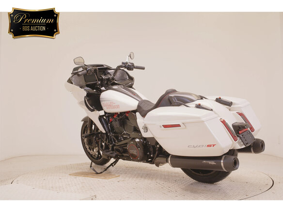 2024 Harley-Davidson CVO Road Glide ST, белый, 5490000 рублей - вид 3