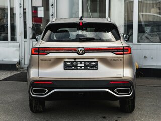 2026 Changan UNI-S I Рестайлинг, коричневый, 2950101 рублей, вид 5