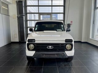 2018 Lada (ВАЗ) 2121 (4x4) I Рестайлинг, белый, 600000 рублей, вид 2