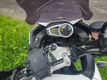 2015 Triumph Tiger 1050, белый, 950000 рублей, вид 2