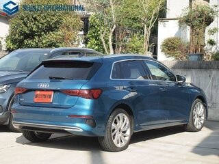 2021 Audi A3 Sportback 35 TFSI IV (8Y), синий, 1300000 рублей, вид 2