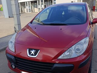 2007 Peugeot 307 I Рестайлинг, красный, 450000 рублей, вид 3