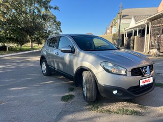 2012 Nissan Qashqai I Рестайлинг, серебристый, 919000 рублей, вид 2