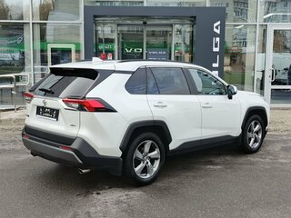 2021 Toyota RAV4 V (XA50), белый, 3200000 рублей, вид 5