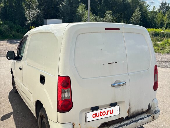 2011 Peugeot Partner II, белый, 199000 рублей - вид 3