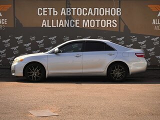 2010 Toyota Camry VI (XV40) Рестайлинг, серебристый, 1100000 рублей, вид 4