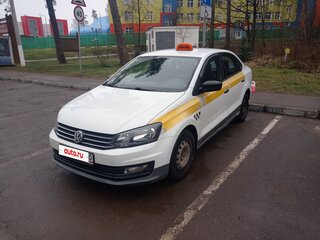 2020 Volkswagen Polo V Рестайлинг, белый, 850000 рублей, вид 1