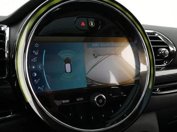 2023 Mini Clubman Cooper II Рестайлинг, серебристый, 2290000 рублей - вид 11