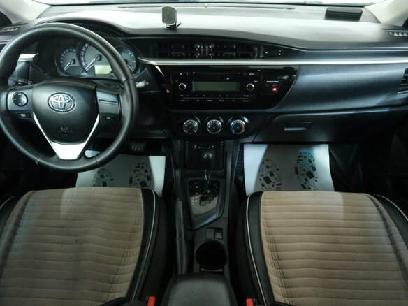 2013 Toyota Corolla XI (E160, E170, E180), серый, 1249000 рублей - вид 12