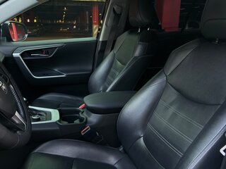 2020 Toyota RAV4 V (XA50), чёрный, 2850000 рублей, вид 5