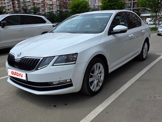 2018 Skoda Octavia III (A7) Рестайлинг, белый, 2150000 рублей, вид 2