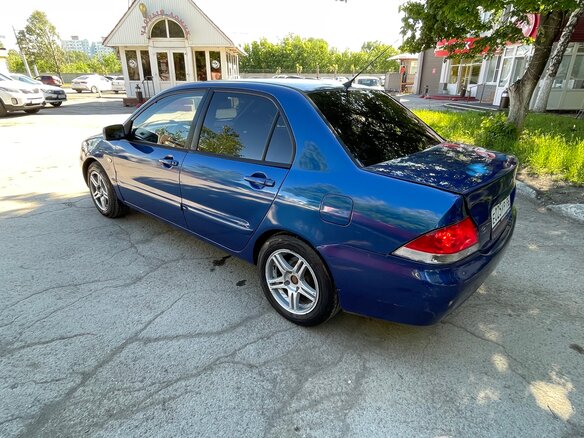 2005 Mitsubishi Lancer IX Рестайлинг, синий, 320000 рублей - вид 4