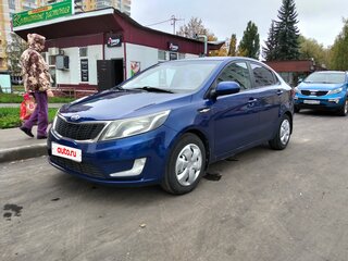 2013 Kia Rio 4-speed III, синий, 550000 рублей, вид 1