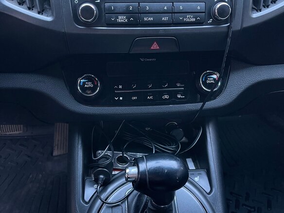 2013 Kia Sportage III, серый, 1300000 рублей - вид 10