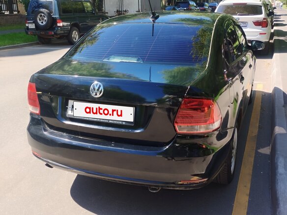 2019 Volkswagen Polo V Рестайлинг, чёрный, 525000 рублей - вид 3