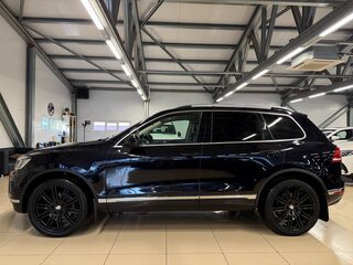 2016 Volkswagen Touareg II Рестайлинг, чёрный, 2999000 рублей, вид 5