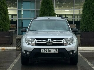 2017 Renault Duster I Рестайлинг, серебристый, 1650000 рублей, вид 2