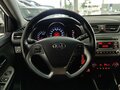 2016 Kia Rio III Рестайлинг, белый - вид 9