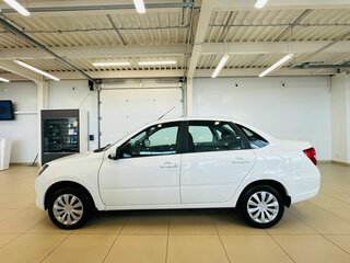 2024 Lada (ВАЗ) Granta I Рестайлинг, белый, 1099999 рублей, вид 4
