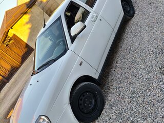 2011 Lada (ВАЗ) Priora I, белый, 300000 рублей, вид 5