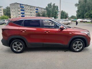 2020 Kia Seltos I, оранжевый, 2250000 рублей, вид 4