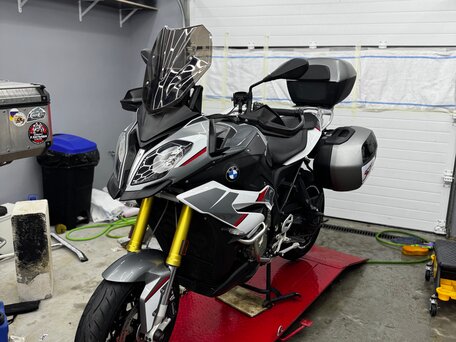 2017 BMW S 1000 XR, серебристый, 1170000 рублей, вид 4