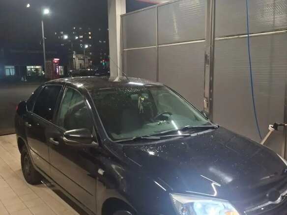 2014 Lada (ВАЗ) Granta I, чёрный, 355000 рублей - вид 1