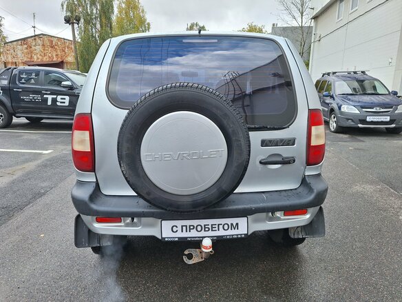 2004 Chevrolet Niva I, серебристый, 315000 рублей - вид 6