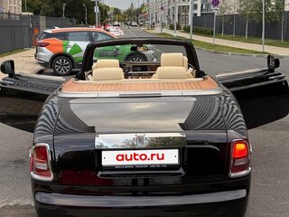 2015 Rolls-Royce Phantom VII Рестайлинг (Series II), коричневый, 50000000 рублей, вид 3