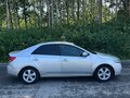 2009 Kia Cerato 4-speed II, серебристый, 450000 рублей - вид 3