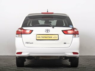 2015 Toyota Corolla Fielder XI (E160, E170, E180), белый, 1099000 рублей, вид 4