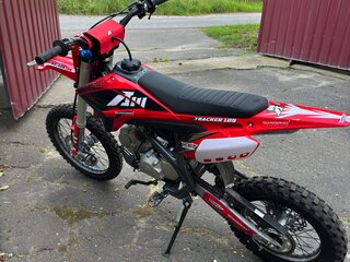 2024 Apollo Tracker 125LE, красный, 70000 рублей, вид 4