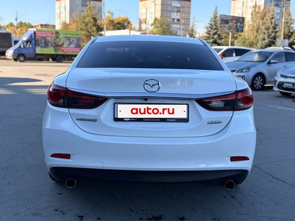 2015 Mazda 6 III (GJ) Рестайлинг, белый, 1750000 рублей - вид 2