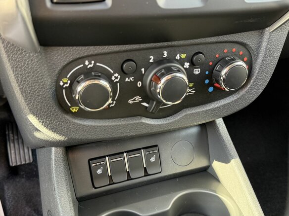 2026 Lada (ВАЗ) Largus I Рестайлинг, белый, 1647000 рублей - вид 10