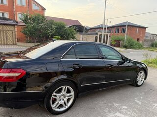 2011 Mercedes-Benz E-Класс 350 IV (W212, S212, C207), чёрный, 1300000 рублей, вид 4