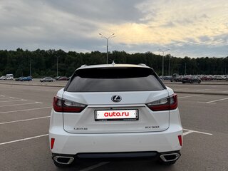 2018 Lexus RX 300 IV, белый, 3500000 рублей, вид 5