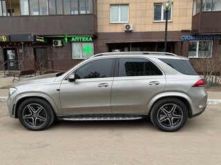 2019 Mercedes-Benz GLE 450 II (V167), бежевый, 5700000 рублей, вид 3