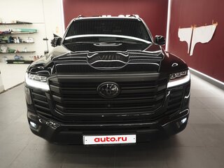 2021 Toyota Land Cruiser 300 Series, чёрный, 9500000 рублей, вид 1