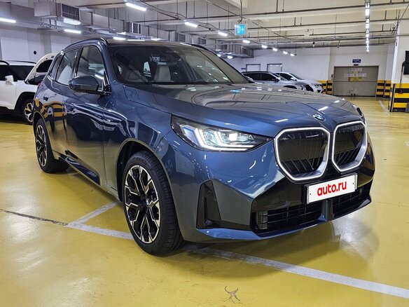 2025 BMW X3 20d xDrive IV (G45/G48), синий, 8900000 рублей - вид 6