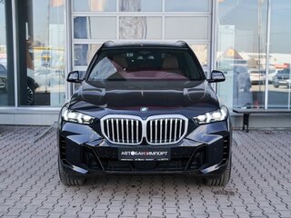 2025 BMW X5 40i IV (G05/G18) Рестайлинг, чёрный, 12999900 рублей, вид 2